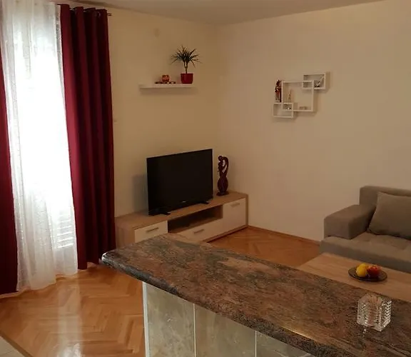 Apartamento Vice Mali