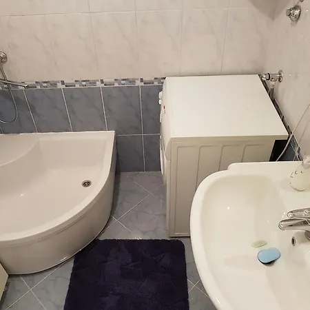 Apartment Vice Mali Split